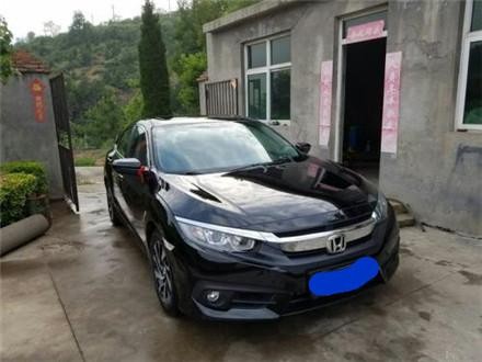 湖北一男子花15万买日系车思域，打开车门时，车主大呼：太值了！