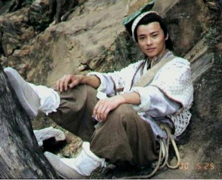 没想到张晋还在《武林外史》中扮演过驴蛋 这造型真是够喜感的