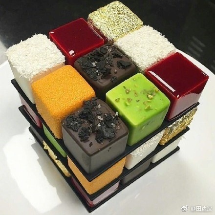 少女心爆棚的魔方蛋糕 (ins:Cedric Grolet)_新浪看点