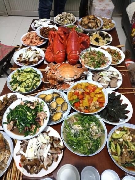 李晨过年晒豪华年夜饭,被网友实力反击,最后一张太奢侈了!