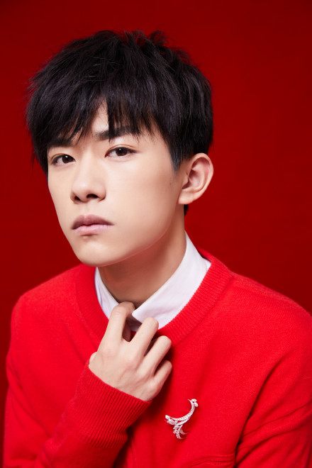 易烊千玺心太软?女粉丝求婚他会怎样回答?结