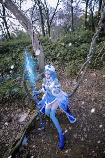 cos王者冰雪,cos王者荣耀 旗袍 cos正片:王者荣耀冰雪之华王昭君