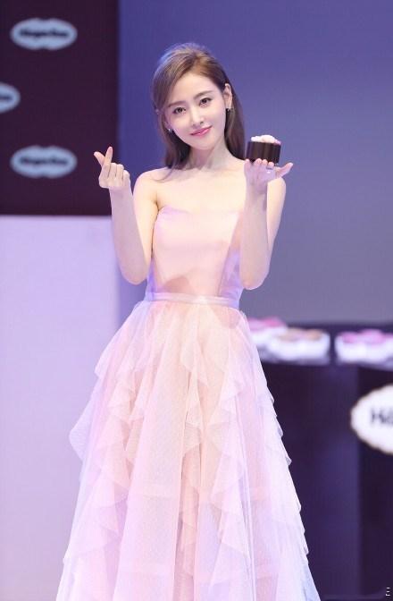 三位女星胖瘦对比照证明了: 瘦才是通向美颜的
