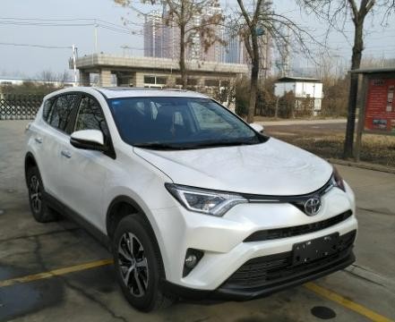 丰田普拉多太贵, 无奈提下另一款车, 女友一样很高兴