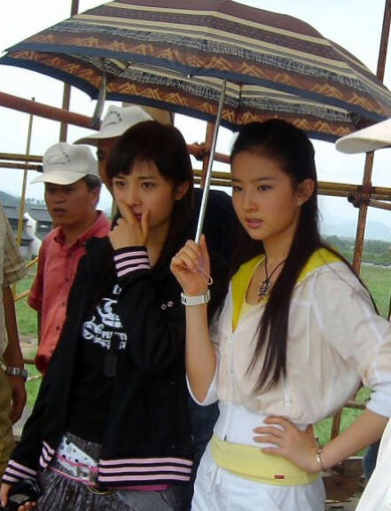 终于明白杨幂人缘有多差,刘诗诗唐嫣刘亦菲都