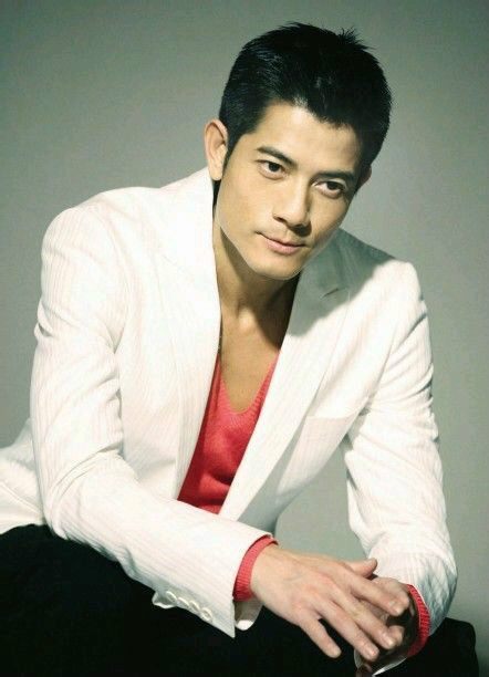 香港里最受欢迎的男歌手中:刘德华第七,张学友