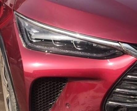 比亚迪唐二代最新照片，黑色霸气红色骚气，车身线条流畅帅得掉渣