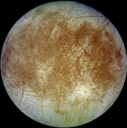 土星神秘的卫星土卫六可能具有地球生命开始的环境和条件.