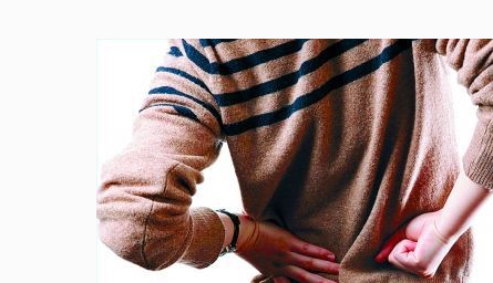 间盘突出,自从知道了这个小偏方,治疗腰腿疼不