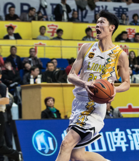 胡金秋基本确定不参加选秀直接登陆NBA 加盟