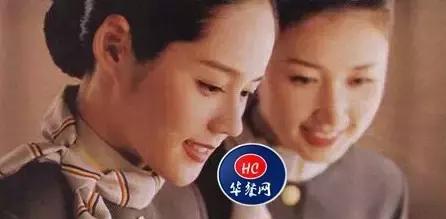 请尊重理解春节依然辛苦忙碌的餐厅服务员,传