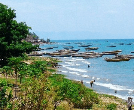 世界最不发达国家, 有山国之称,面积小, 人口多