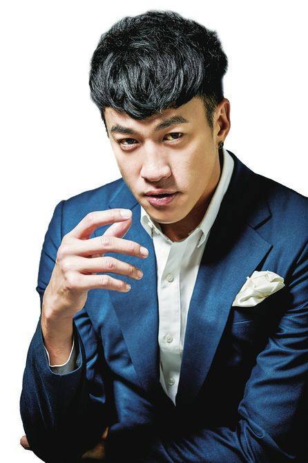 4个冷酷男星,论颜值何润东垫底。!