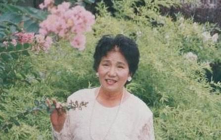 中国大陆第一个国际A类电影节影后--赵丽蓉老