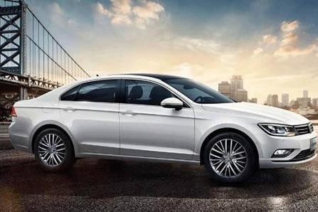 不张扬的轿跑车年轻消费群体最爱的凌渡 Lamando