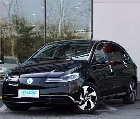 除了451公里的续航，腾势500还升级了什么？