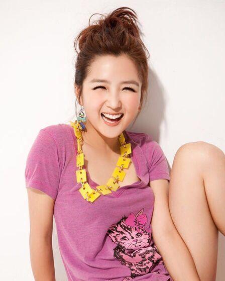 娱乐圈有月牙眼的5位女明星, 最后一位神似周冬雨却招黑无数