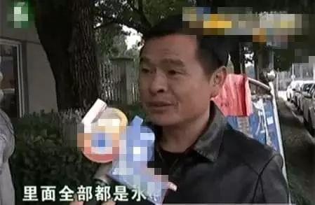 新买的车究竟发生了什么让霸道车主怒砸4S店！