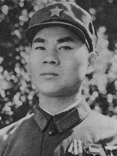 对越自卫反击战6大英雄 第一身中19颗子弹 第