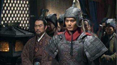 中国人打仗善用计谋,为何欧洲打仗却站成两排