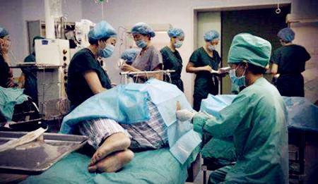 剖腹产手术中,为什么我的麻药不管用?看到一半