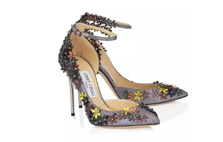 没有脚后跟,穿不住高跟鞋?这些方法让高跟鞋狂