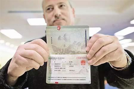 赴美留学生都想知道2018年美国签证难吗?新政