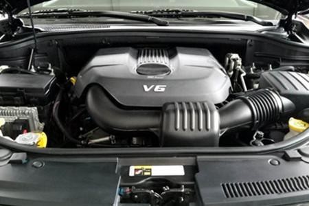 新款大切诺基好不好 两分钟带你了解这款越野车！