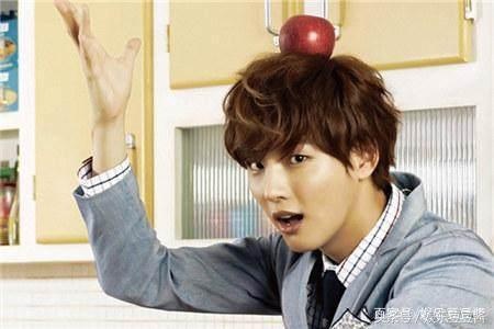 两天一夜成员尹施允,搭档韩国版景甜,出演新