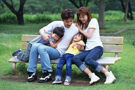 为什么农村越穷越想生孩子?网友:孩子就是财富