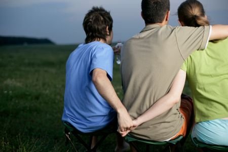 夫妻如果离心离德就该好合好散,莫要害人害己,这个故事值得一看