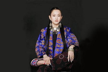 杨丽萍版梅超风_杨丽萍豪宅_杨丽萍双廊客栈-圈子花园图片