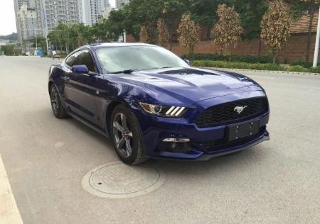 这4款车外观很唬人，看似百万级别豪车，其实就是平民轿车