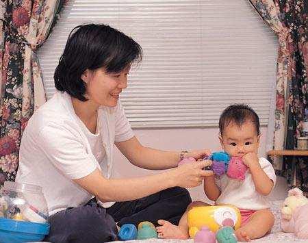 女孩食量增大,爱上厕所,奶奶说孩子长身体,医生