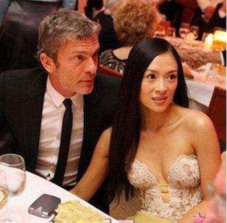 章子怡老外前男友Vivi近照，庆幸还好没嫁！