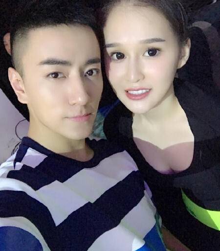 赵本山19岁女儿性感私照被叫球姐名副其实