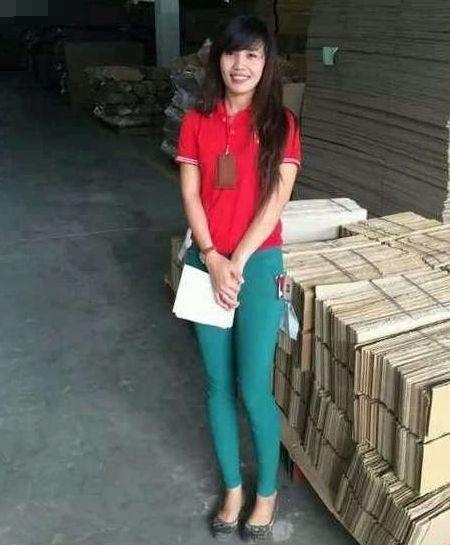 越南美女在中国工厂打工!小伙子们看直了眼:就