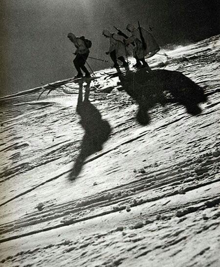 阿尔卑斯山的雪绒花:实拍二战德国山地部队,飞