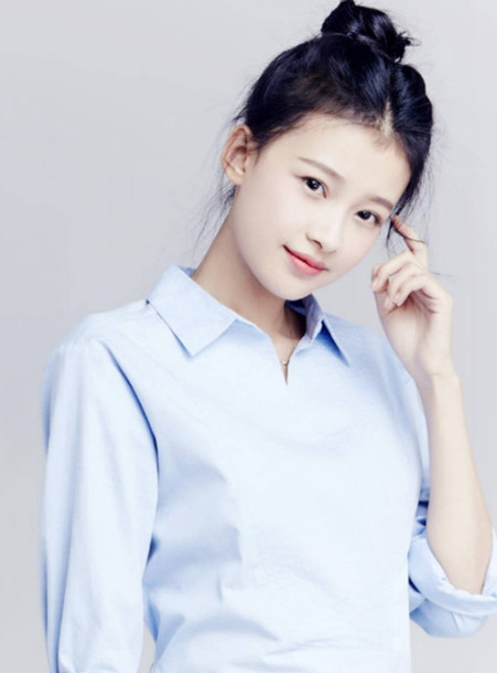 出生于1993年的5位最美女星:陈都灵上榜,有两