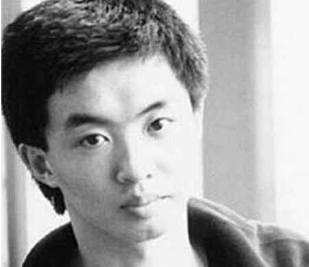 金星身份证上的性别是男的还是女的?!