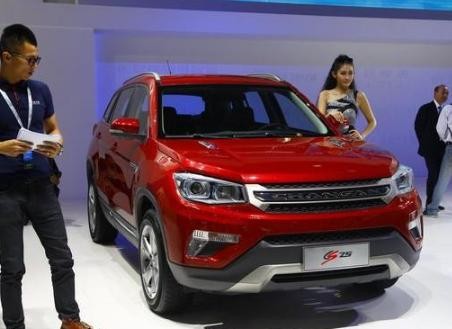 长安这款“销量王”降价了，外观帅配置高，让哈弗长城怎么卖？