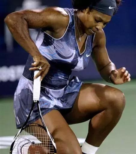 业余网球爱好者如何避免膝关节疼痛