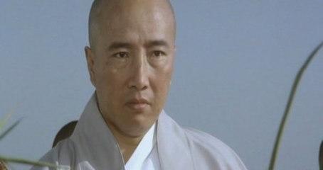74岁“螳螂拳”大师于海近照，吴京不管多红腕多大还叫他师傅