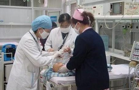 宝宝吃香蕉堵塞气道窒息身亡,只因家人不懂海