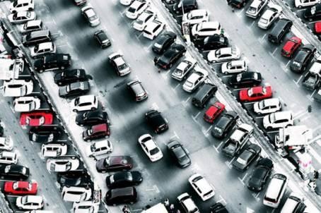 豪车到中国就涨价？关税表示：这锅我不背！