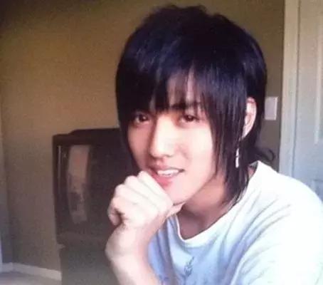 EXO出道之前的素颜照,鹿晗变化很大?吴世勋小时就是美男子?