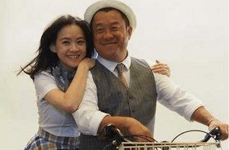 45岁曾宝仪至今未婚真相曝光, 原来是被爸爸害惨了