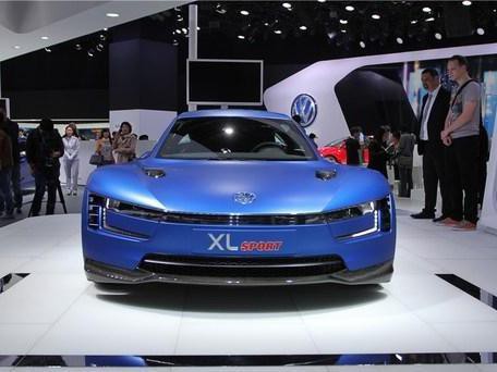 大众平民超跑，帅气不输R8，两缸引擎134扭矩，加速竟这么快