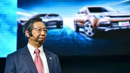 第一批90后已经出家了，5万起步的SUV让你只想还俗