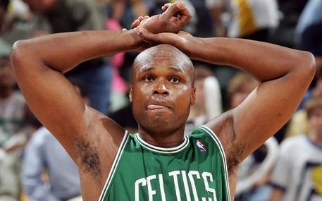 曾是NBA总冠军,生活糜烂败光1亿美金,冠军戒